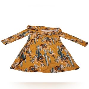 Women’s Medium Entro Yellow/Green Vibrant Cactus Print Top